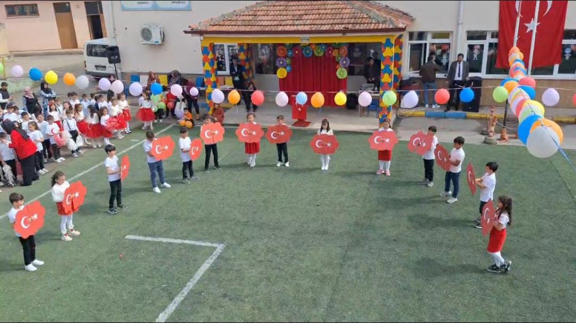 23 Nisan Ulusal Egemenlik ve Çocuk Bayramı Coşkuyla Kutlandı